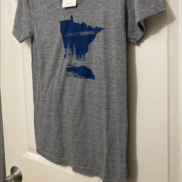 Locally Grown Minnesota T-shirt Size XL NWT - Picture 2 of 11